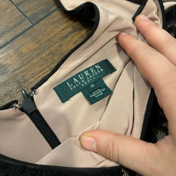 Lauren Ralph Lauren Dress Size 12 Lace Overlay Black Bodycon Cocktail Dress - Picture 5 of 8